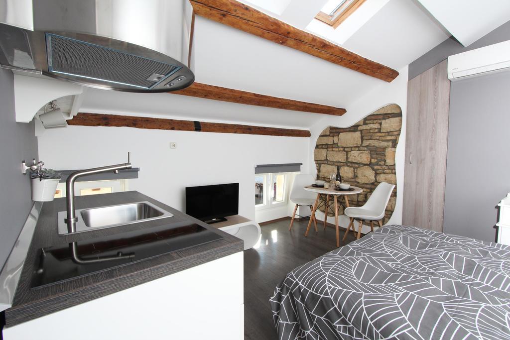 Studio Petra Apartamento Rovinj Exterior foto